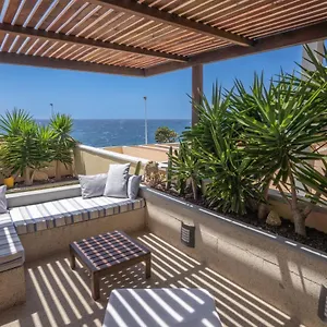https://casa-pura-energia.adeje-hotels.com